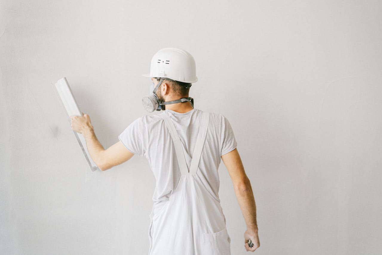 The Pros and Cons of Different Paint Sheens for San Diego Interiors